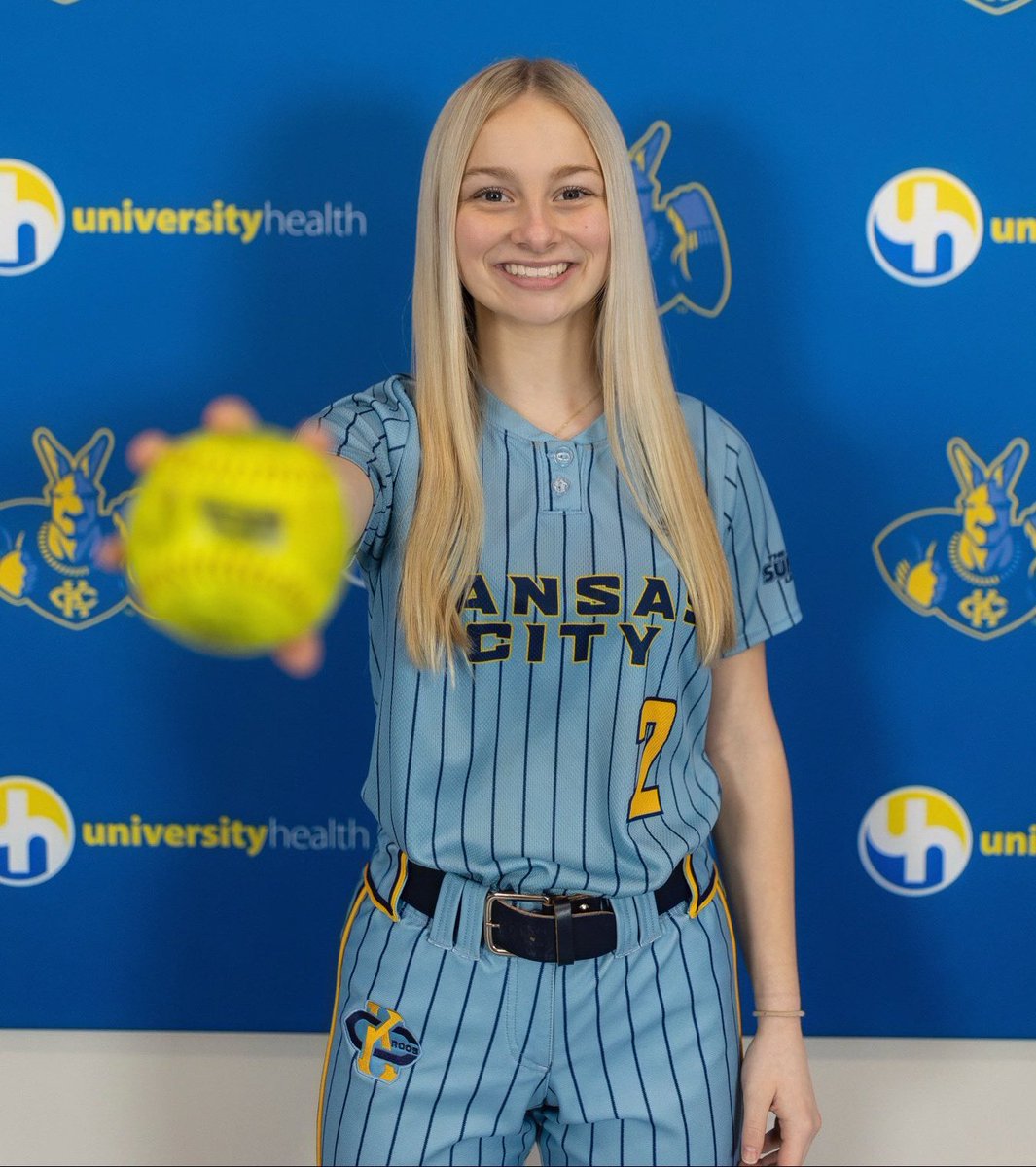 IowaPremierFP's tweet photo. VERBAL COMMIT ALERT!  CONGRATS to Iowa Premier National's @maya_anthony21 as she accepts a scholarship offer to play softball for Coach @KStokes10 &amp; the UMKC Roos!!
So proud of you, MYA! 
#AnotherD1. #IPFLIFE💛🖤💛🖤 https://t.co/IdFdpNkfao
