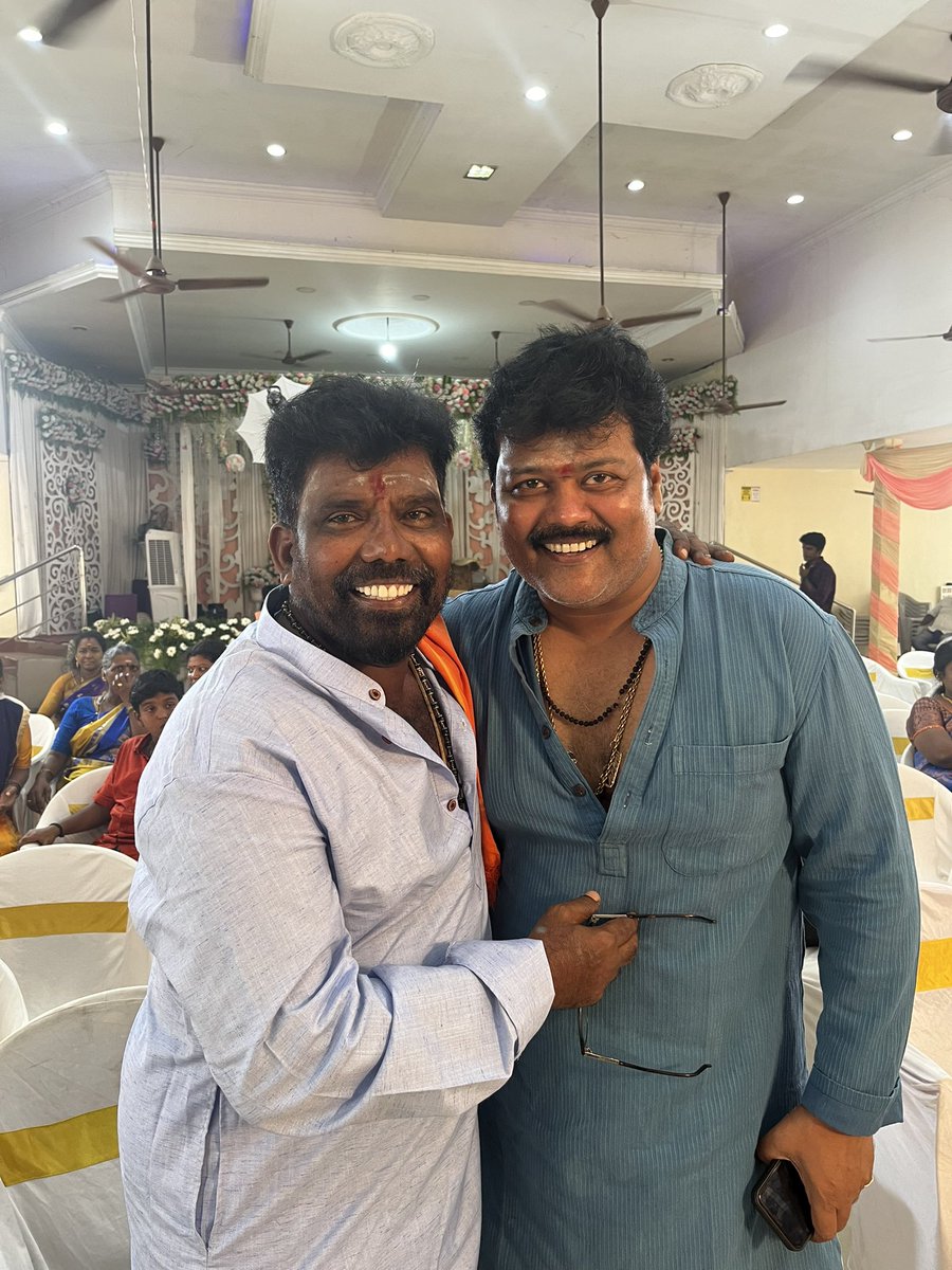 With my old friend Kannan , who turned stunt master kanal Kannan, met him after 15 years, he was praising my father saying perfect pay master, also told he is waiting for right time to start his direction, when asked about script he said it’s ready,Kanal master good luck ❤️you.