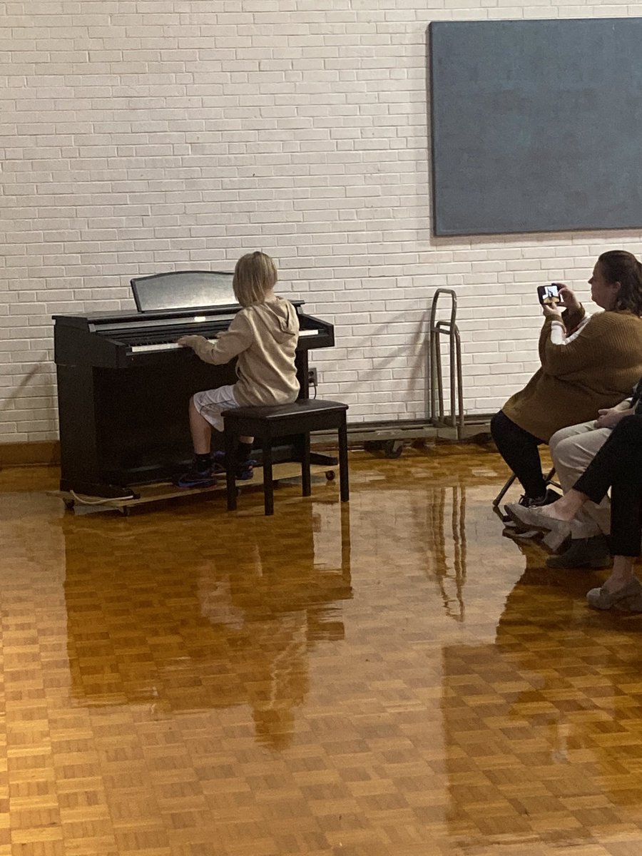 A special thank you to Berkley Tucker and Sylvia Mutcheson for opening our PTA program with piano music.  A thank you goes out to Brooks Michael and Nancy Han for presenting on Online Safety, Guidelines for Phone Safety, and All Things Related to Our Kids Using Technology.