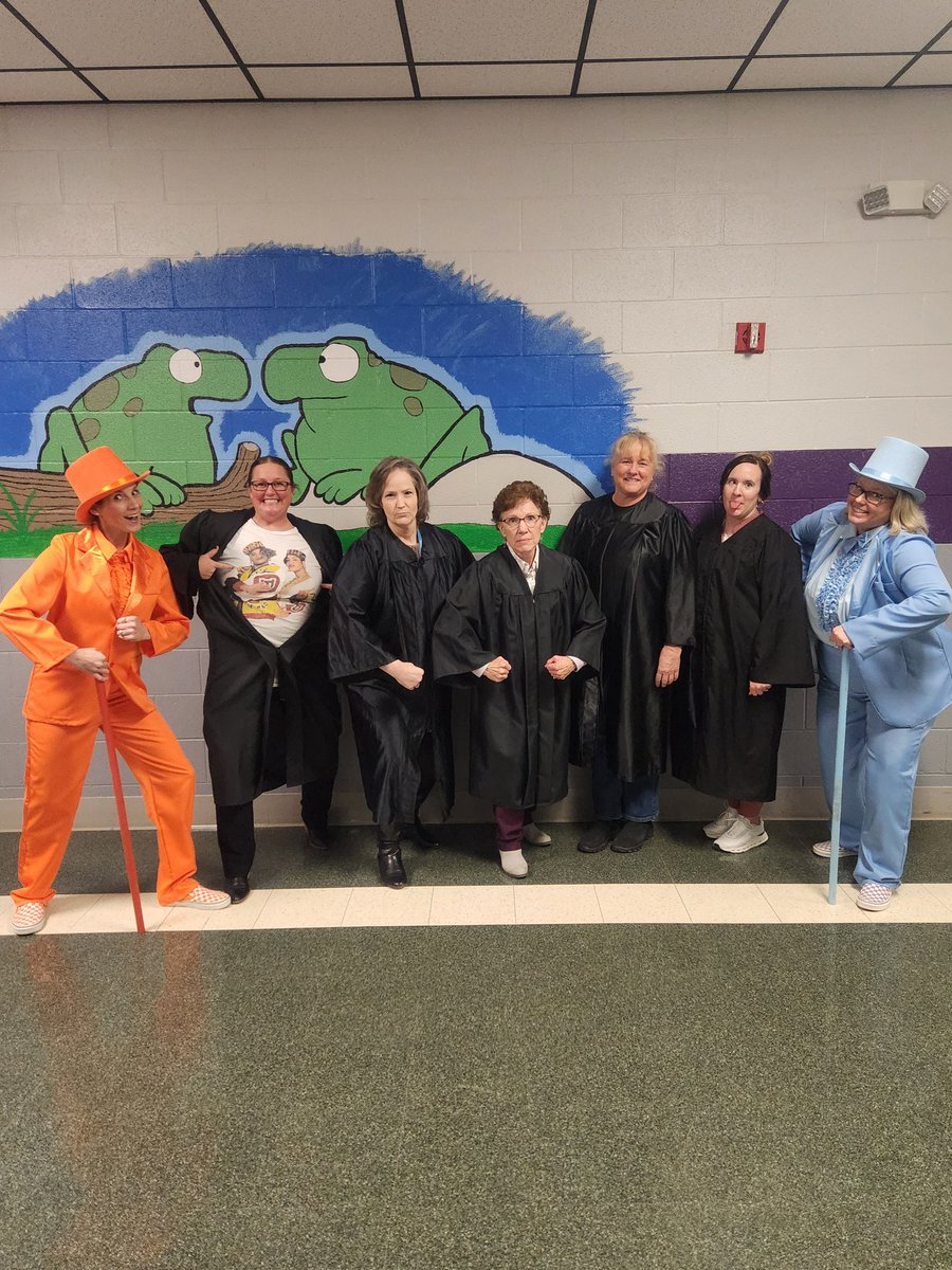 April Hale Lane tweet media