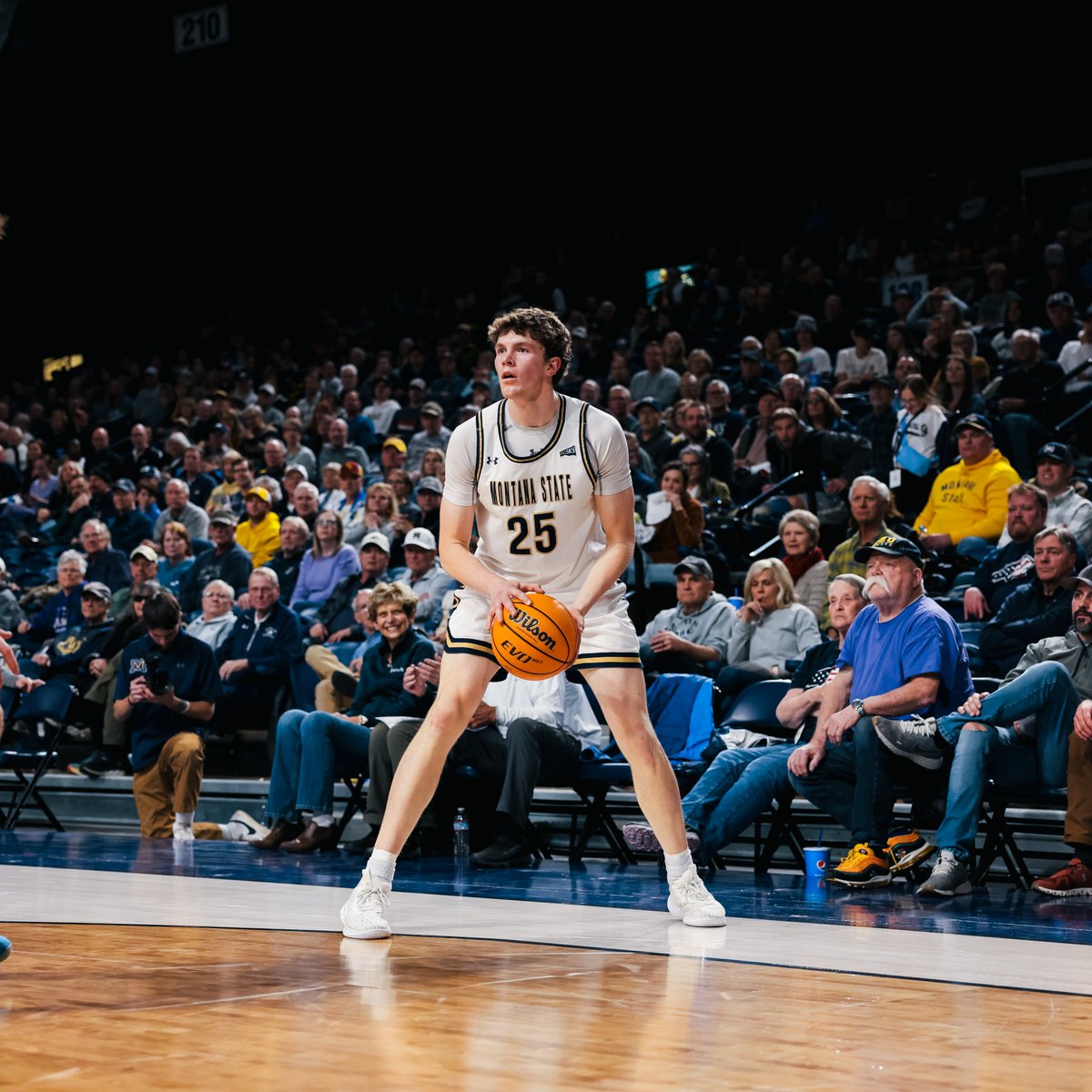 Montana State Menβs Basketball (@msubobcatsmbb) on Twitter photo This guy. All heart.
11 points and 9 rebounds off the bench πͺ
Montana State 64, Eastern Washington 52
2H | 4:40
<a href="/SLecholat/">Sam Lecholat</a> | #GoCatsGo This guy. All heart.
11 points and 9 rebounds off the bench πͺ
Montana State 64, Eastern Washington 52
2H | 4:40
<a href="/SLecholat/">Sam Lecholat</a> | #GoCatsGo
