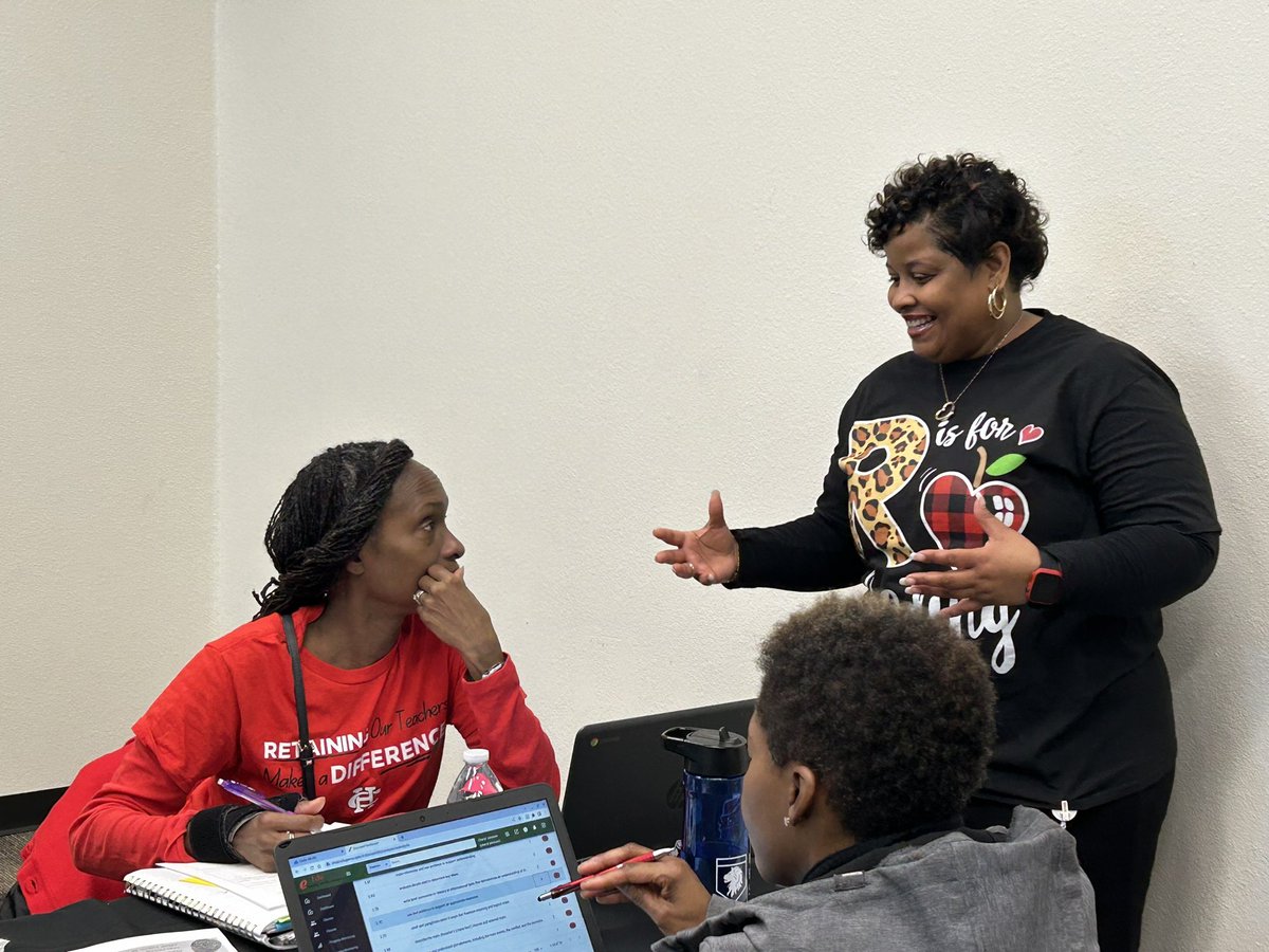 7BK_Senn's tweet photo. Been gone for a minute, now I’m back pt 2: having co-facilitated in the January District PD #OperationReboot with @MeloAgenda https://t.co/SDx2TAbyez
