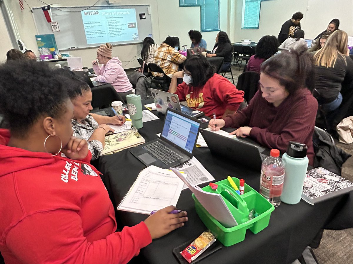 7BK_Senn's tweet photo. Been gone for a minute, now I’m back pt 2: having co-facilitated in the January District PD #OperationReboot with @MeloAgenda https://t.co/SDx2TAbyez
