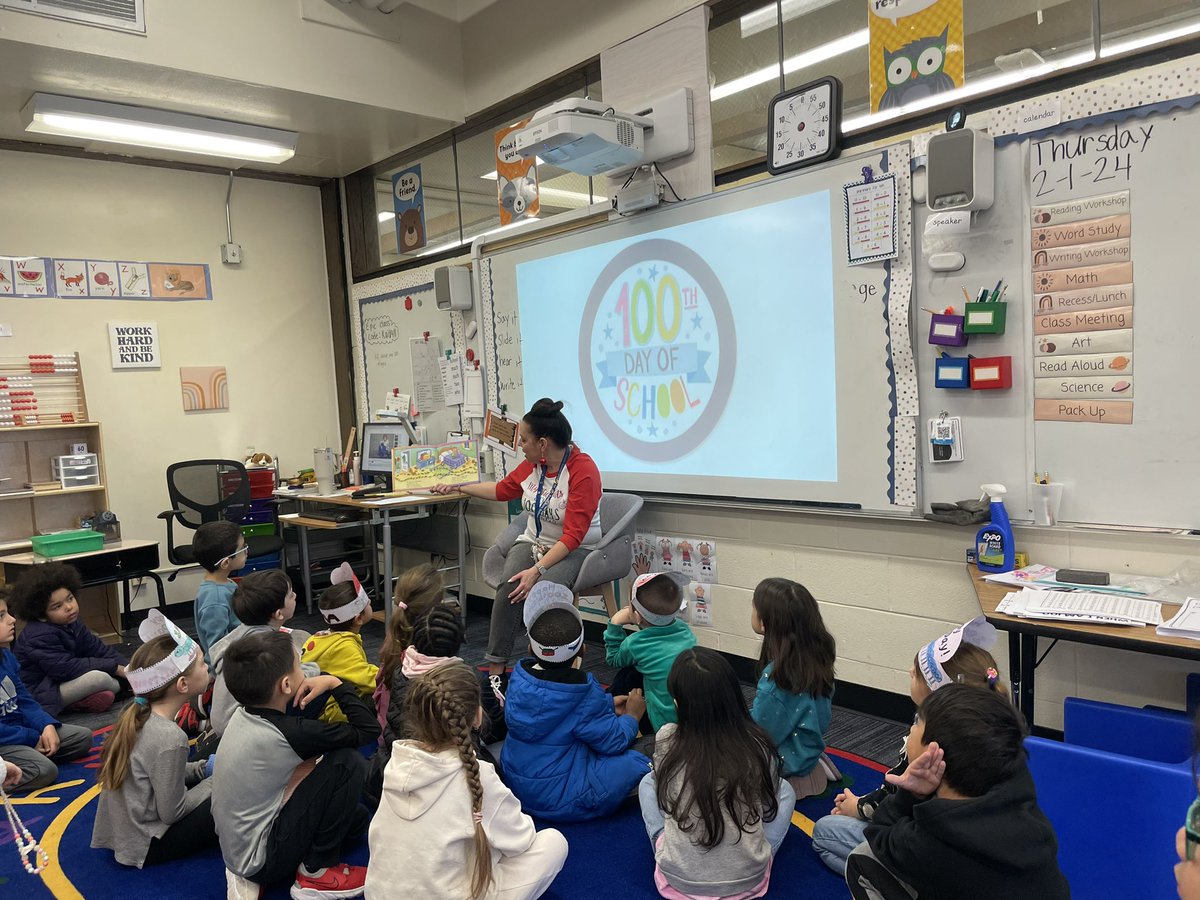 Ms. Elfering tweet media