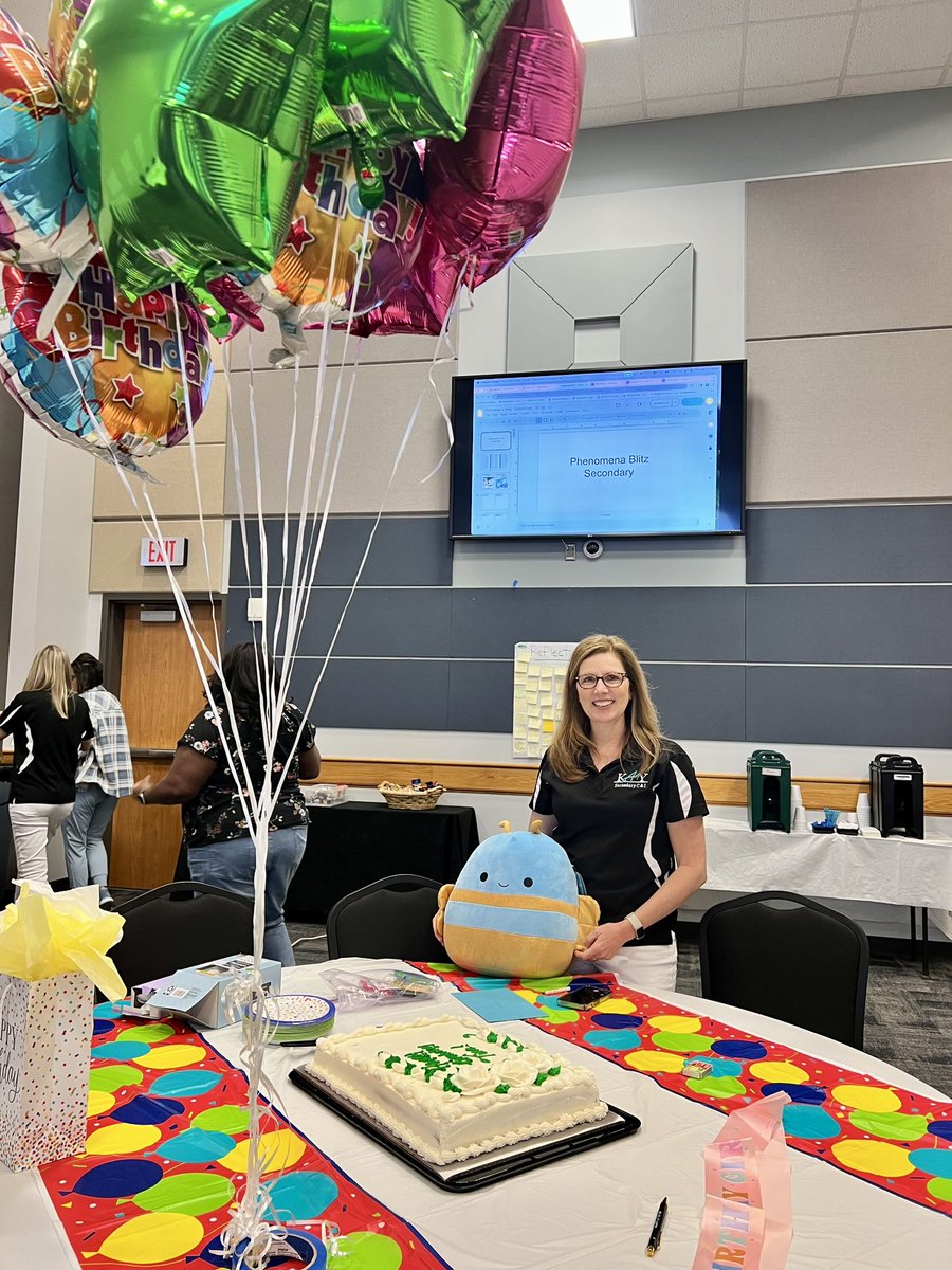 Tina Hovance tweet media