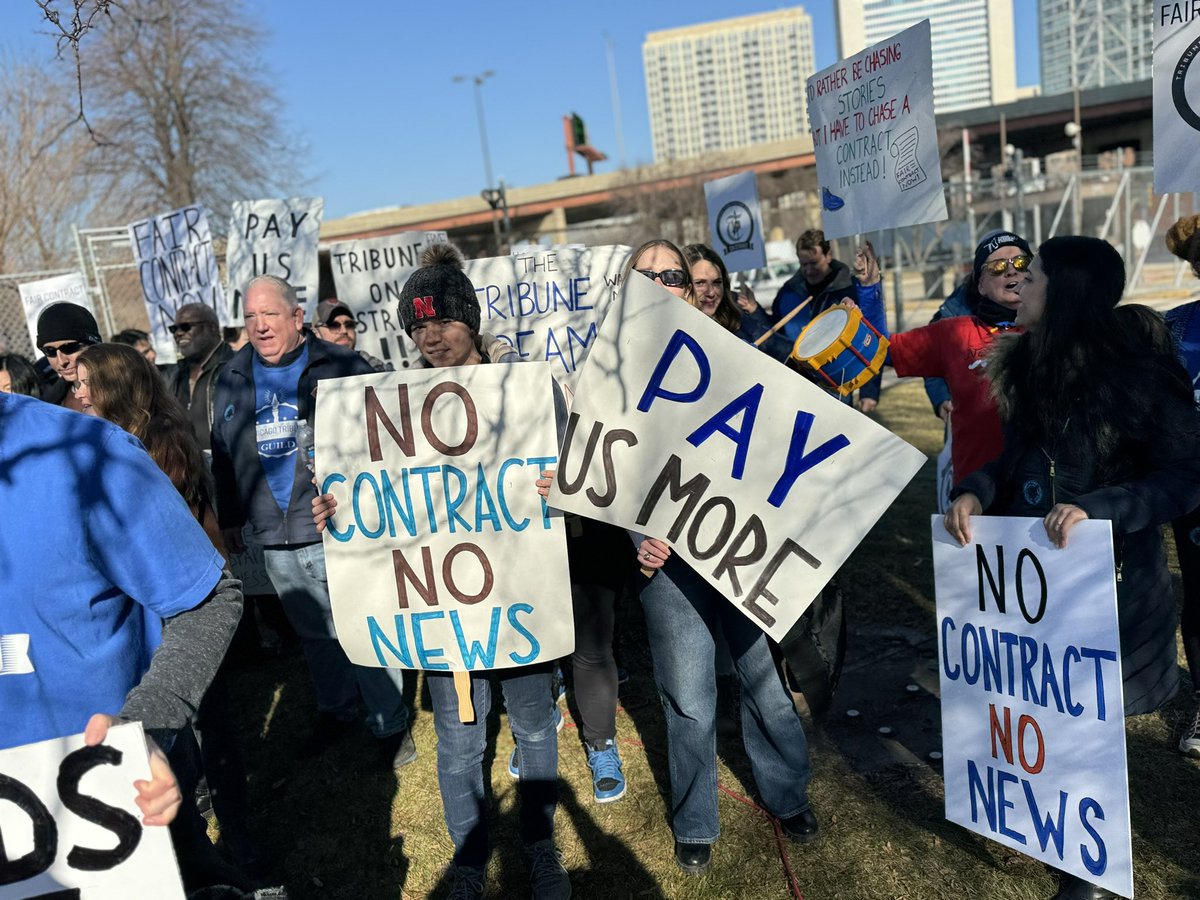 princeeditor's tweet photo. 200 Strike 7 Hedge-Fund Owned Newsrooms https://t.co/AY9ENYt8Vt #journalismsNEWS #ChicagoTribune #strike #journalism #Norfolk #Orlando #Allentown #NewsGuild @gavinstone_ @TidewaterGuild @VirginianPilot @chreyesrios @orlandosentinel @rgoldfilm1 @newsguild @sforparts
@OS_Guild https://t.co/T8dWgU3WGl