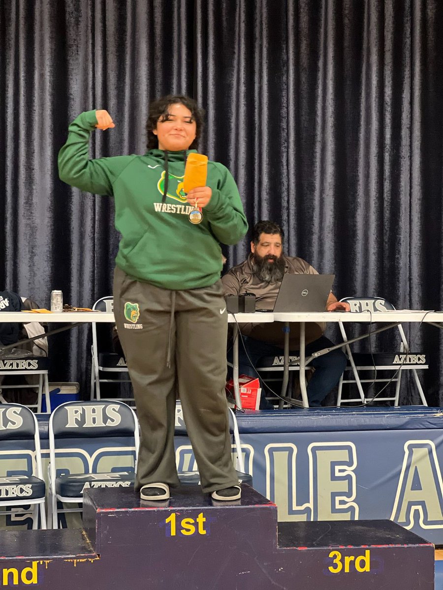 SummitBears's tweet image. The SCHS wrestlers competed in their first ever ESL championship today

Alexis Zavala became the first wrestler in school history to win an ESL championship. 

Others placing were 

Michael Gonzalez - 2nd
Isaiah Esquivel - 2nd
Ruben Garrido - 2nd
Josiah Luna - 3rd

Proud of you!