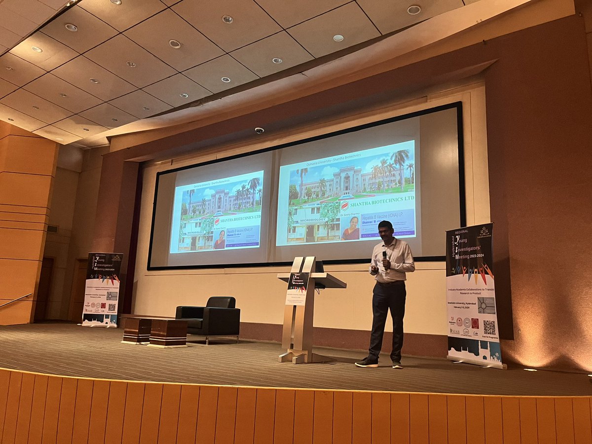manjkira564's tweet photo. Kickstart of RYIM Hyderabad Day1 …looking forward for an exciting day #RYIMHyderabad https://t.co/AEHa3TdQHo