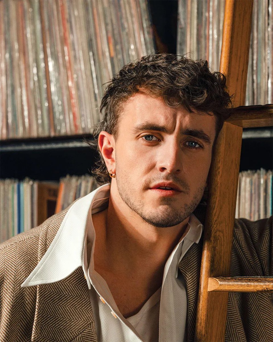 Happy 28th birthday to the talented Paul Mescal.