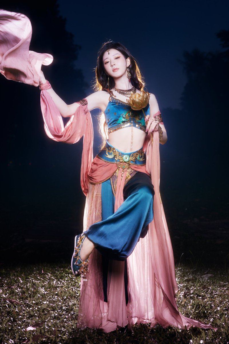 RosyZhaoEdit's tweet photo. ZhaoLusi_Dunhuang 01

Photo Original : Zhao Lusi Studio (https://t.co/2fKhCsGzcu)
Item type : JPG Flie
Dimensions : 2800*3532
Size : 12.5 MB
pantone : 24 Color

Thank you. https://t.co/juEIFc1dXU
