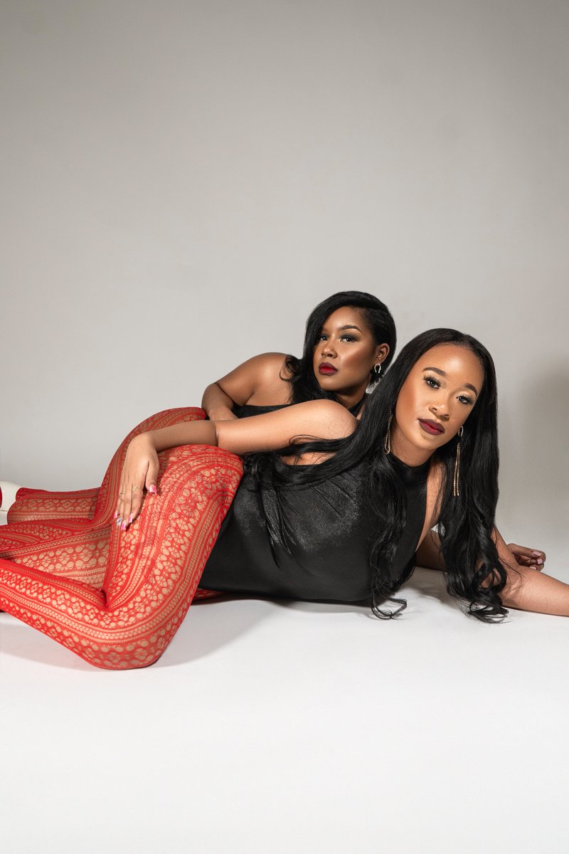 Shop my cosmetics line 

Flexedcometics.com 

Besos collection 2.14 💋💋💋💋🌹🌹📣📣📣📣📣🎬🎬🎬 #lipgloss #lips #shoppingqueen #ShopNow 

Still looking for female latino, african american UGC to join the brand please send us an email on our site 😍😍😍😍😍😍😍😍😍😍😍