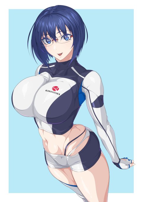 #みんなこういう青が好きなんでしょみちるパイセン。 