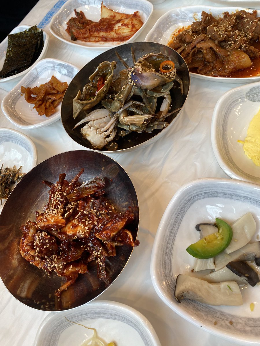 crushon2z's tweet photo. 냐미 https://t.co/mA3b5kP43E