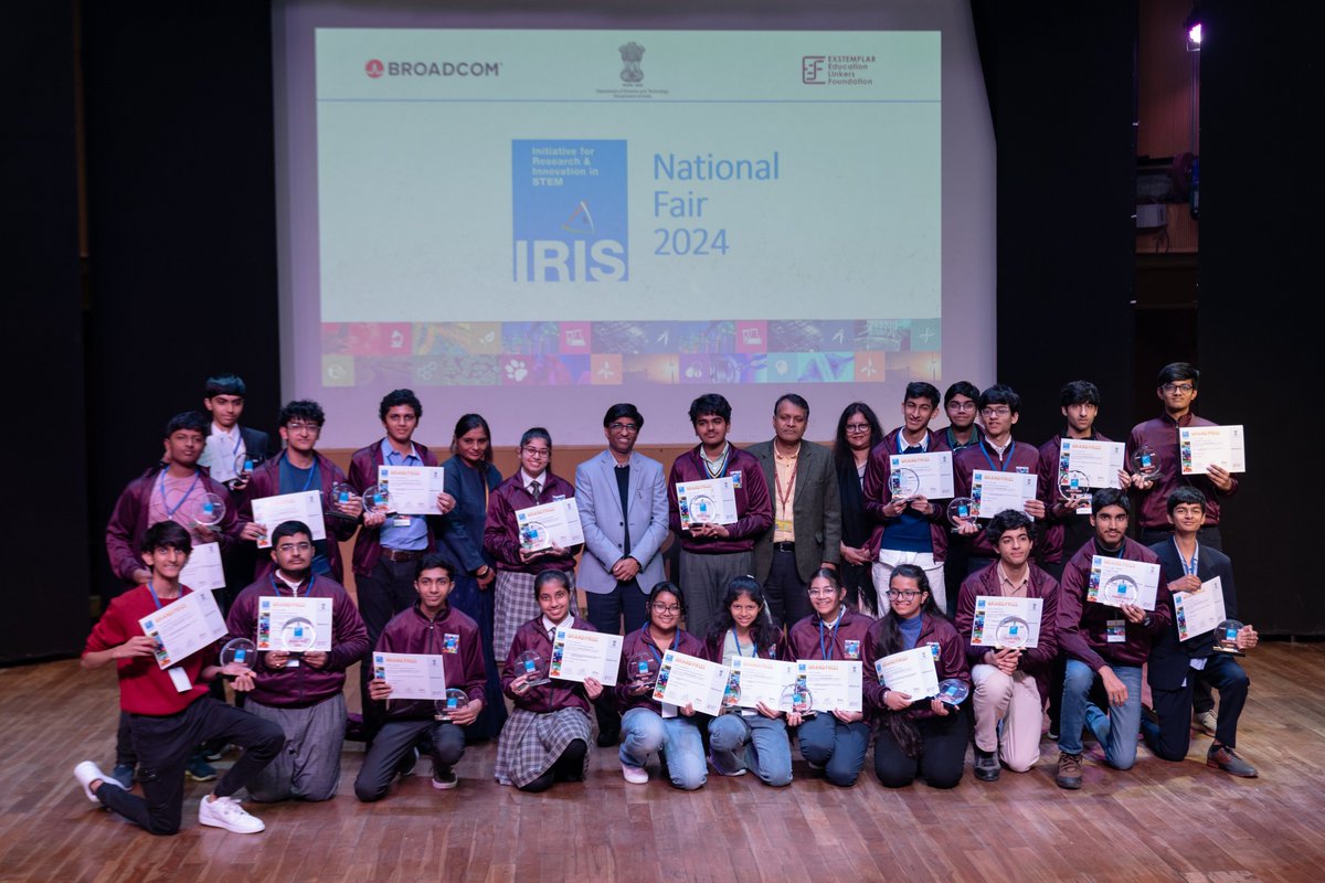 IndiaDST's tweet photo. Prof. @karandi65, Secretary @IndiaDST felicitated 20 winners of the @IRISNational 2024 that will proceed as Team India to the Regeneron International Science and Engineering Fair @ISEF_2024 at US where they will compete with participants from 75 other countries. https://t.co/rGhRHaGm5x