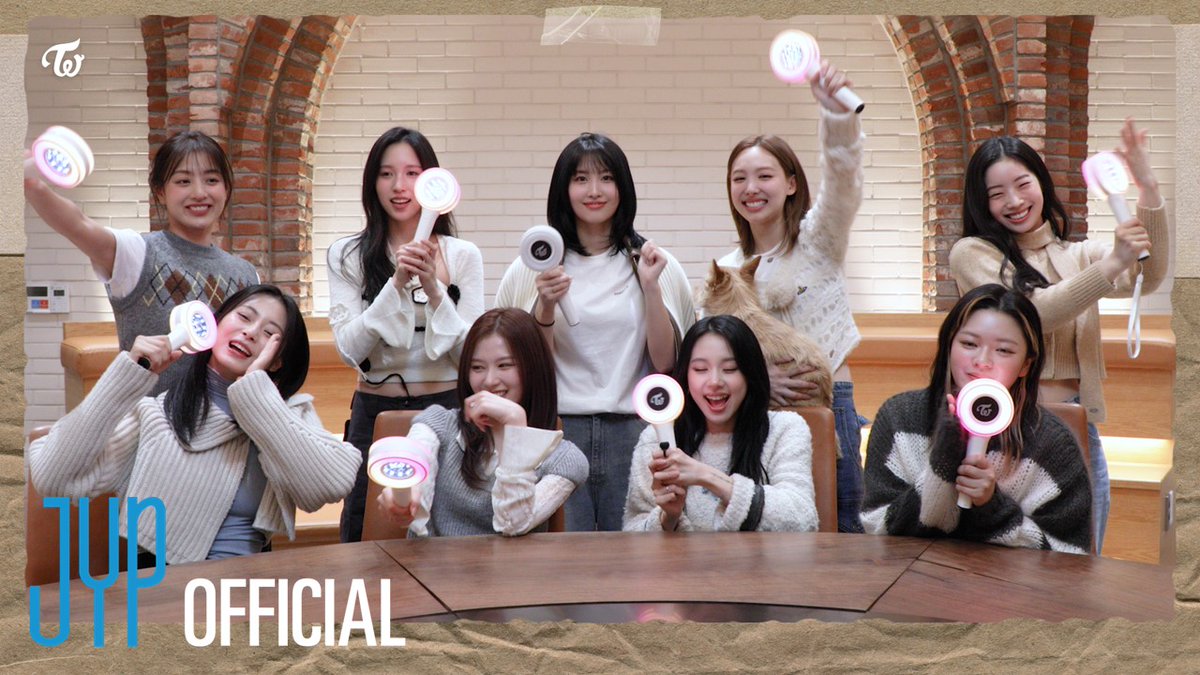 JYPETWICE's tweet photo. TWICE “I GOT YOU” Cheering Guide

❤YouTube: https://t.co/1ElXImZtI2 
💚NAVER TV: https://t.co/Ph1I9D65fv 

+*:ꔫ:* 𝐿𝑖𝑠𝑡𝑒𝑛 𝐼 𝐺𝑂𝑇 𝑌𝑂𝑈 *:ꔫ:*+
https://t.co/N7RCXStkGm 

+*:ꔫ:* 𝑊𝑖𝑡ℎ 𝑌𝑂𝑈-𝑡ℎ *:ꔫ:*+
𝑃𝑟𝑒-𝑆𝑎𝑣𝑒 & 𝑃𝑟𝑒-𝑂𝑟𝑑𝑒𝑟
https://t.co/iL7T6aQQYZ 

13𝑇𝐻 𝑀𝐼𝑁𝐼 𝐴𝐿𝐵𝑈𝑀 𝑅𝑒𝑙𝑒𝑎𝑠𝑒 𝑜𝑛
2024.02.23 FRI 2PM KST/0AM EST

#TWICE #트와이스
#IGOTYOU🤝 #WithYOUth❤‍🔥