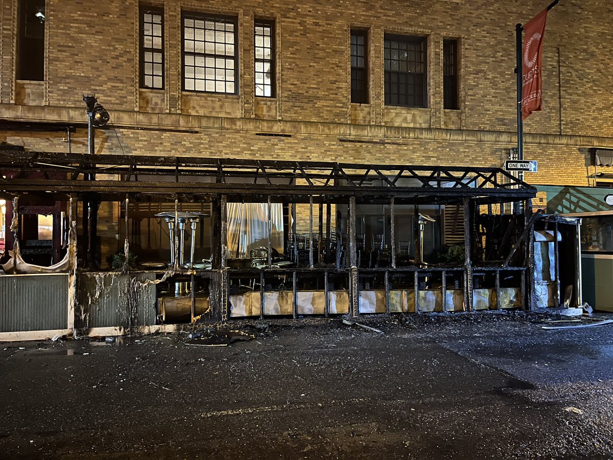 A fire broke out overnight in the outdoor dining area of Parc. It’s not clear if anyone was hurt @CBSPhiladelphia