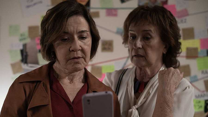 SigmaDos30's tweet photo. En @rtveplay las series más vistas de diciembre en la plataforma gratuita son:

🥇 #CuéntameCómoPasó del @GrupoGanga 13.2% de cuota y 577.000 UU

🥈#LosMisteriosLaura de @VerandaTV 10.7% y 469.000 UU

🥉#LaPromesa de @BambuProdu 10% y 438.000 UU

#AudienciasVOD #AudienciasOTT https://t.co/1tLb7XWIyP