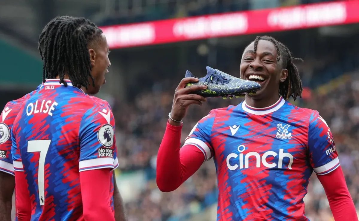 11filipnovak's tweet image. FPL Gameweek 23 🧵

Weekly piece of content that makes your life easier

• Eze vs Olise - the story behind a whole new situation
• So many captaincy options. Who to pick...
• ... and who don&apos;t
• Delaying your moves
• Will United crush West Ham?

Let&apos;s dive into that: