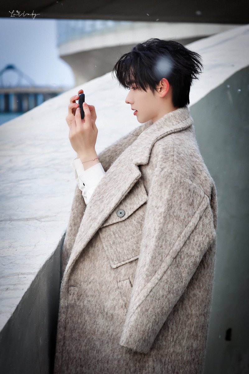 Lullaby_高卿尘 tweet media
