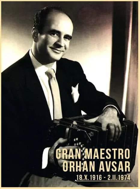 Bugün Tango Tutkusu’nda
Türkiye’nin ilk bandoneonisti Orhan Avşar’ın izlerini süryoruz. 

#TangoTutkusu 🎙️| 15:00 🕒 | <a href="/TRTRadyo3/">TRT Radyo 3</a> 📻

#OrhanAvşar
