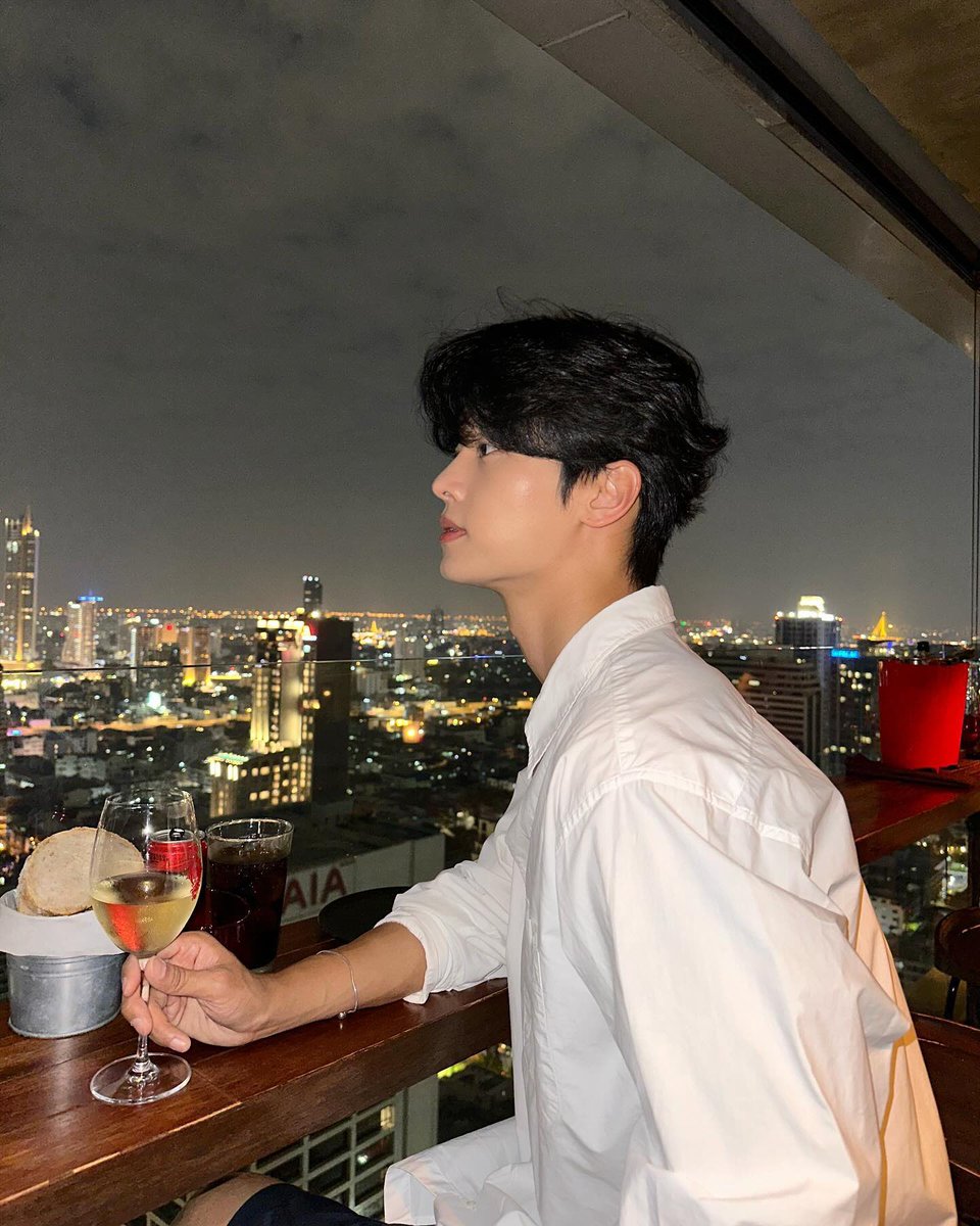 nest0630_com's tweet photo. 😎 

#엔스타그램 #오늘의기록 #차학연 @CHA_NNNNN https://t.co/ZmLxtZlhbM