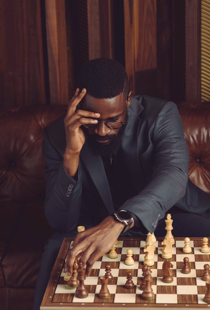 Tunde_OD's tweet photo. So I'm leaning into my 15 seconds of global fame by auctioning my personal chess board autographed by me.
The highest bidder will get a personal chess session and 50% proceeds goes towards renovating a rural school.

Starting bid is 500k(500 dollars)
Up for 24 hours.
Any takers? https://t.co/Nm6S56nCjJ