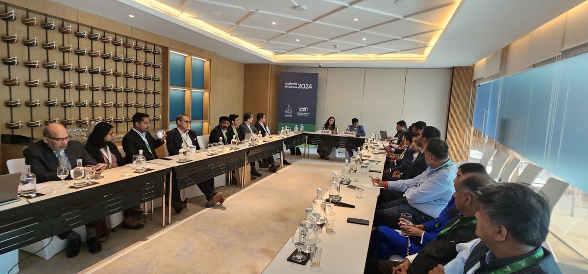 .<a href="/investindia/">Invest India</a> hosted a focused discussion on #medicaldevices, chaired by Ms. <a href="/SachanSwetika/">Swetika Sachan</a>, CEO, <a href="/Goa_IPB/">Goa Investment Promotion and Facilitation Board</a>, &amp; Mr. <a href="/Pravimal_IAS/">Pravimal Abhishek</a>, MD, <a href="/goa_idc/">Goa-IDC</a>, where industry leaders explored collaboration &amp; investment prospects, aiming to strengthen #Goa's position in the pharmaceutical domain.