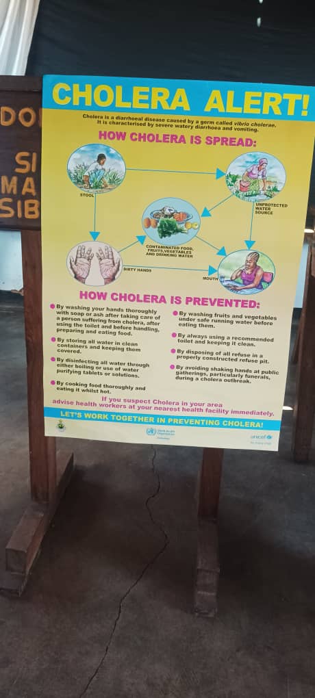 Members of the Nkayi Hub and Local Peace Committee are spearheading a cholera campaign following the surge of cholera cases in the country. The toilets at the bus rank are in a bad state ,which is a potential Cholera hot spot. @revuseni @DanChurchAidZW @BROT_furdiewelt