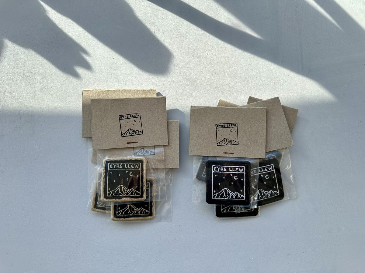 E Y R E . L L E W (@eyrellew) on Twitter photo IT’S BANDCAMP FRIDAY! 🛒💨 
eyrellew.bandcamp.com
Test Presses from our debut album Atelo are up, five new beanie colours, some super rare 2016 Vorfreude CDs and our last few Mountain logo patches. ⛰️ 
All proceeds go toward as getting album 2 mastered at Abbey Road! 🤞 IT’S BANDCAMP FRIDAY! 🛒💨 
eyrellew.bandcamp.com
Test Presses from our debut album Atelo are up, five new beanie colours, some super rare 2016 Vorfreude CDs and our last few Mountain logo patches. ⛰️ 
All proceeds go toward as getting album 2 mastered at Abbey Road! 🤞