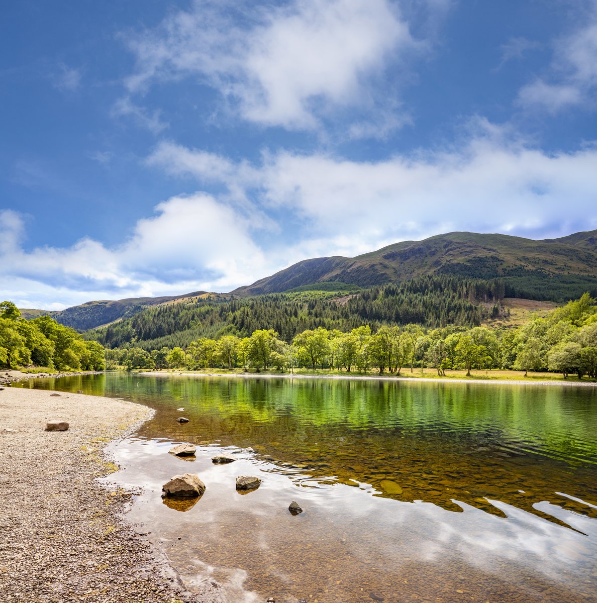 JNCC_UK's tweet image. In our latest blog we celebrate #WorldWetlandsDay &amp;amp; reflect on this year's theme of 'Wetlands &amp;amp; Human Wellbeing' bit.ly/JNCC-WorldWetl… 🧵

Wetlands are vital for human survival 🫶 They provide:

💧food &amp;amp; freshwater supply 
⛈️protection from extreme weather
💚support livelihoods