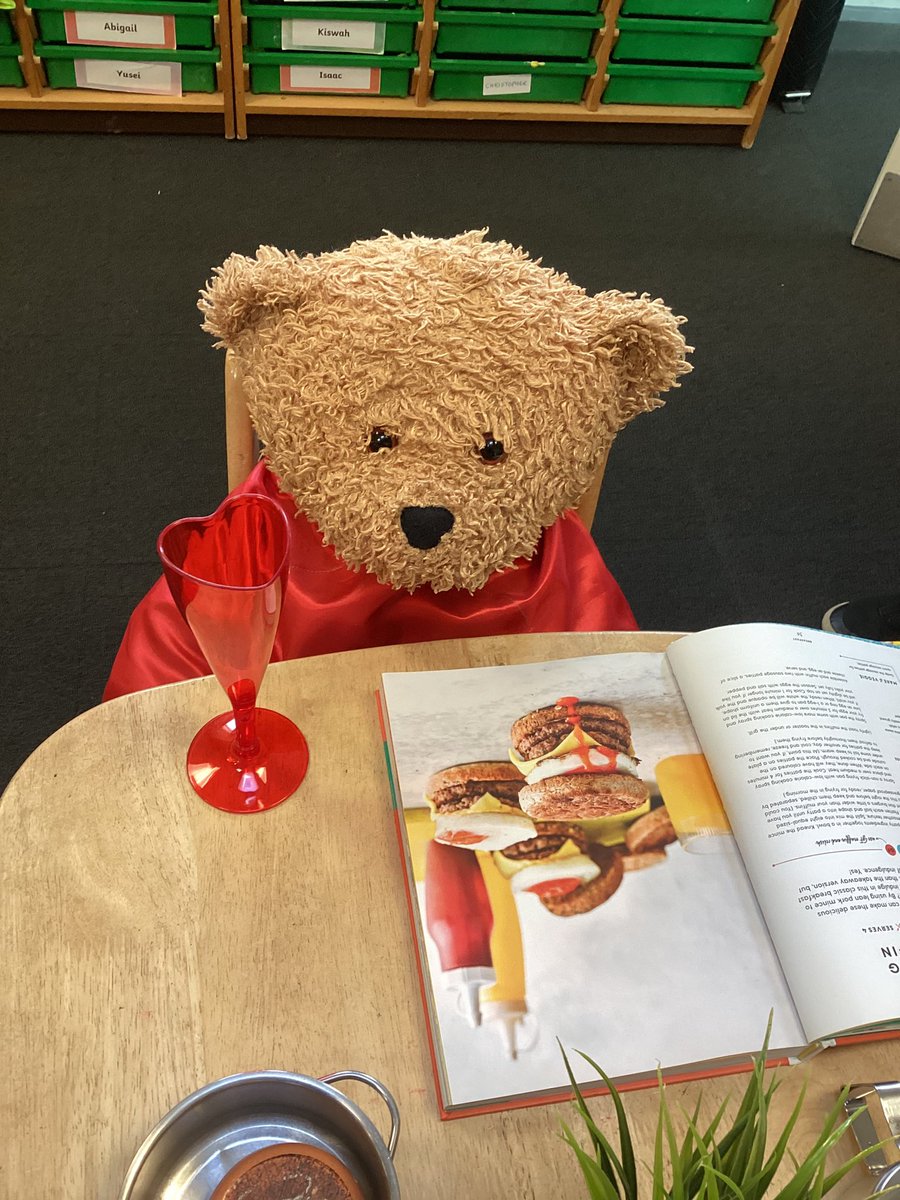 MrsStevensonEPS's tweet photo. Reception has received the “Be There Bear” for great attendance this week. Reception have made him at home in our Valentines Day Restaurant 🥰

@ElmridgeSch https://t.co/ILToa8cfrm