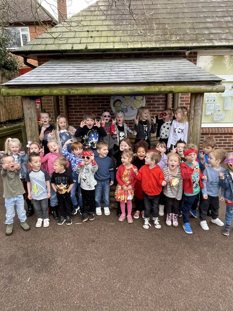 Mrs Bradbury EYFS tweet media