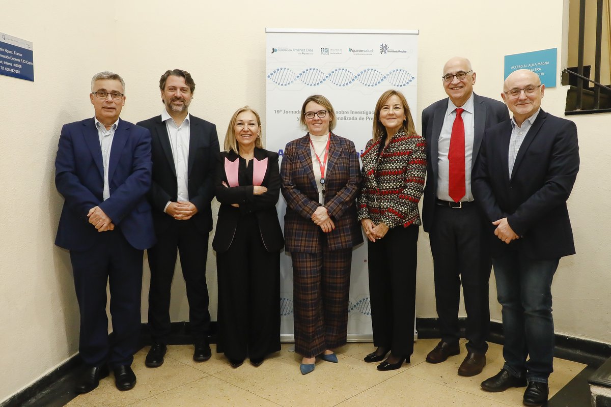 EatrisEric's tweet photo. Toni Andreu (EATRIS Scientific Director) delivered a keynote lecture at the International Conference on Translational Research & Personalized Precision Medicine @institutoroche @Hospital_FJD #IAFJD. Toni talked about the impact of Artificial Intelligence on Personalized Medicine. https://t.co/oKJw3TurGd