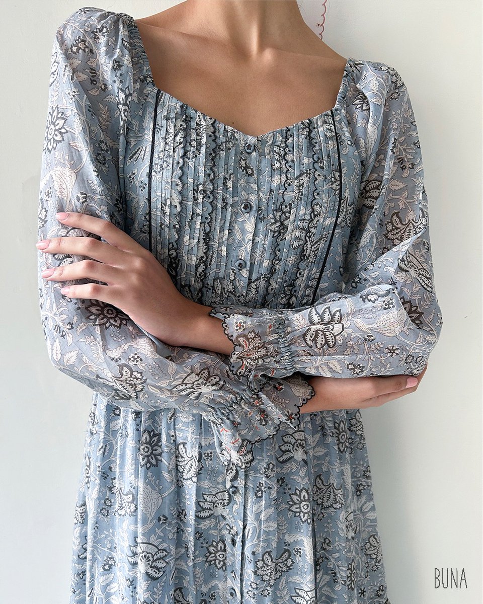 BunaStudio's tweet image. The Blue Bird Peasant Dress crafted in a hand block printed chintz fabric with the delicacy of cutwork scallops.

bunastudio.com/products/blue-…

#Buna #BunaStudio #LightnessofBeing #Floraldress #Blockprinted #embroidered