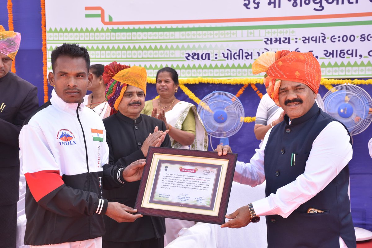 bhovan71635's tweet photo. Moutaineer Gujarat Dang https://t.co/HEFNtj59y9