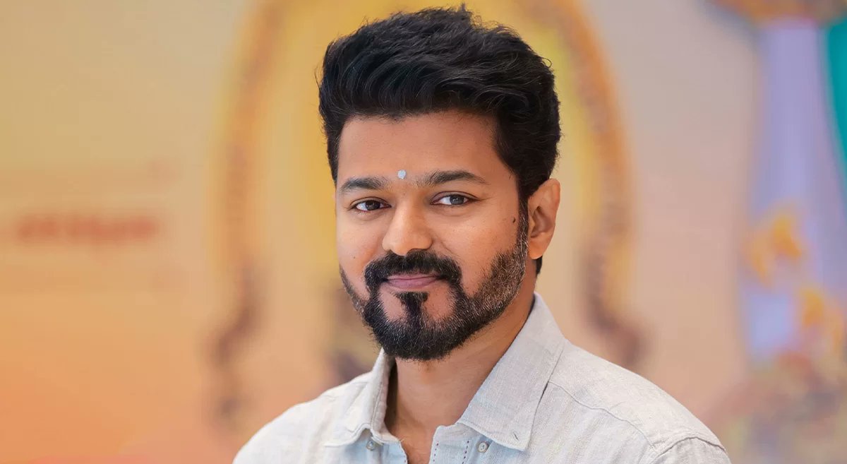#PawanKalyan &amp; #ThalapathyVijay

Really Hatsoff To Their Guts To Enter Politics During Their Peak Career 🙇‍♂️

Hope They'll Get Success in Politics &amp; Serve People With Pure Heart ❤️

All The Best For Next Elections 🤞
