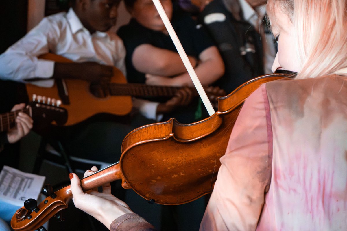 Our open, trad music sessions are back on tonight from 6-8pm in @thekabinstudio & thanks to @MusicalNeighbo. All welcome to pop by for a tune, song, cup of tea and chat (every 1st and 3rd Fridays of the month).