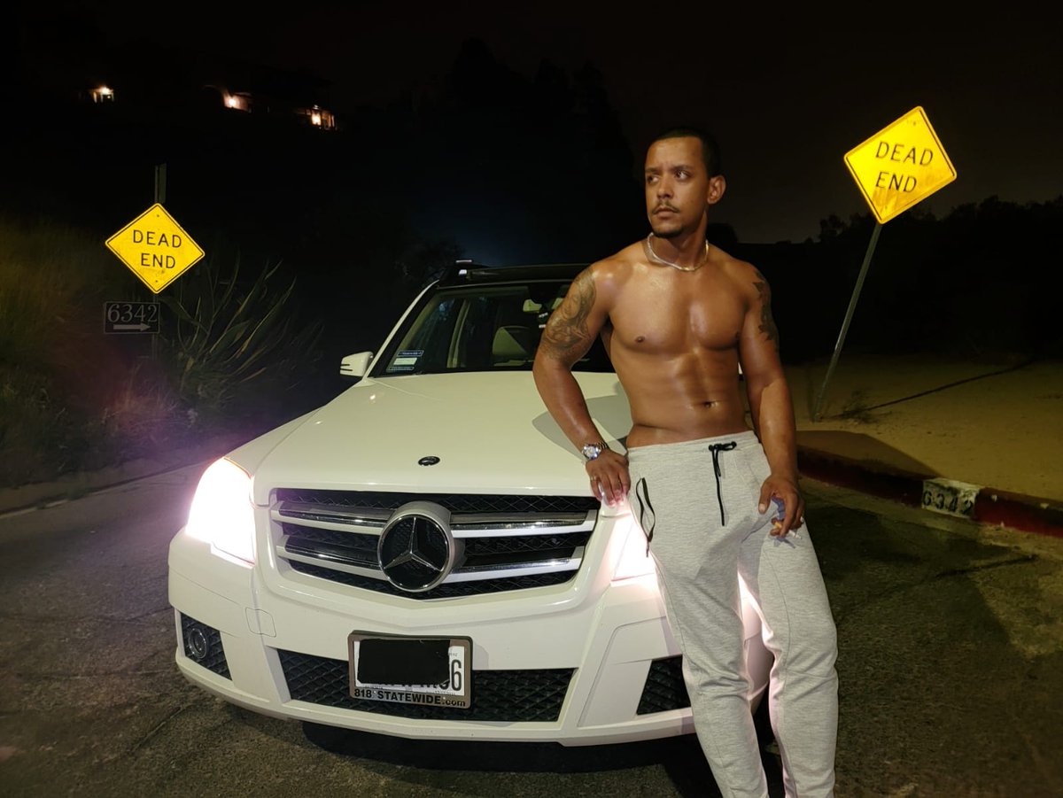 #NewBeginnings Going up this year. Yessir  #HMU #newprofilepic  
#onlyfans