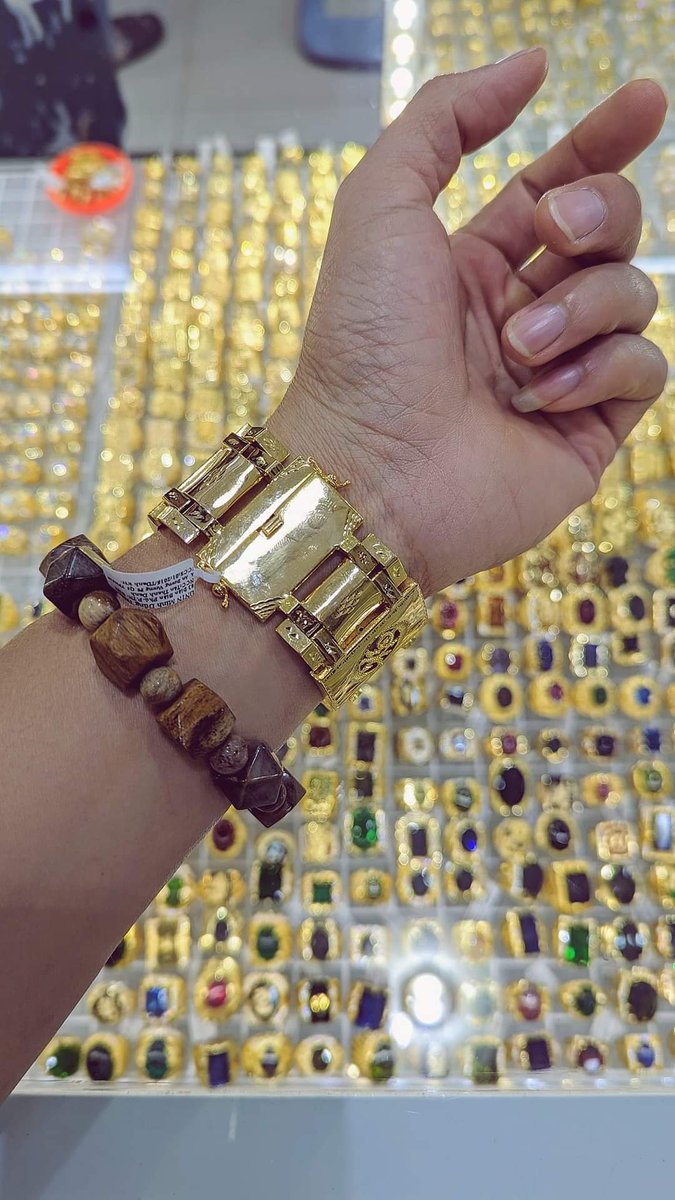 cô gái Tây Nguyên tweet media