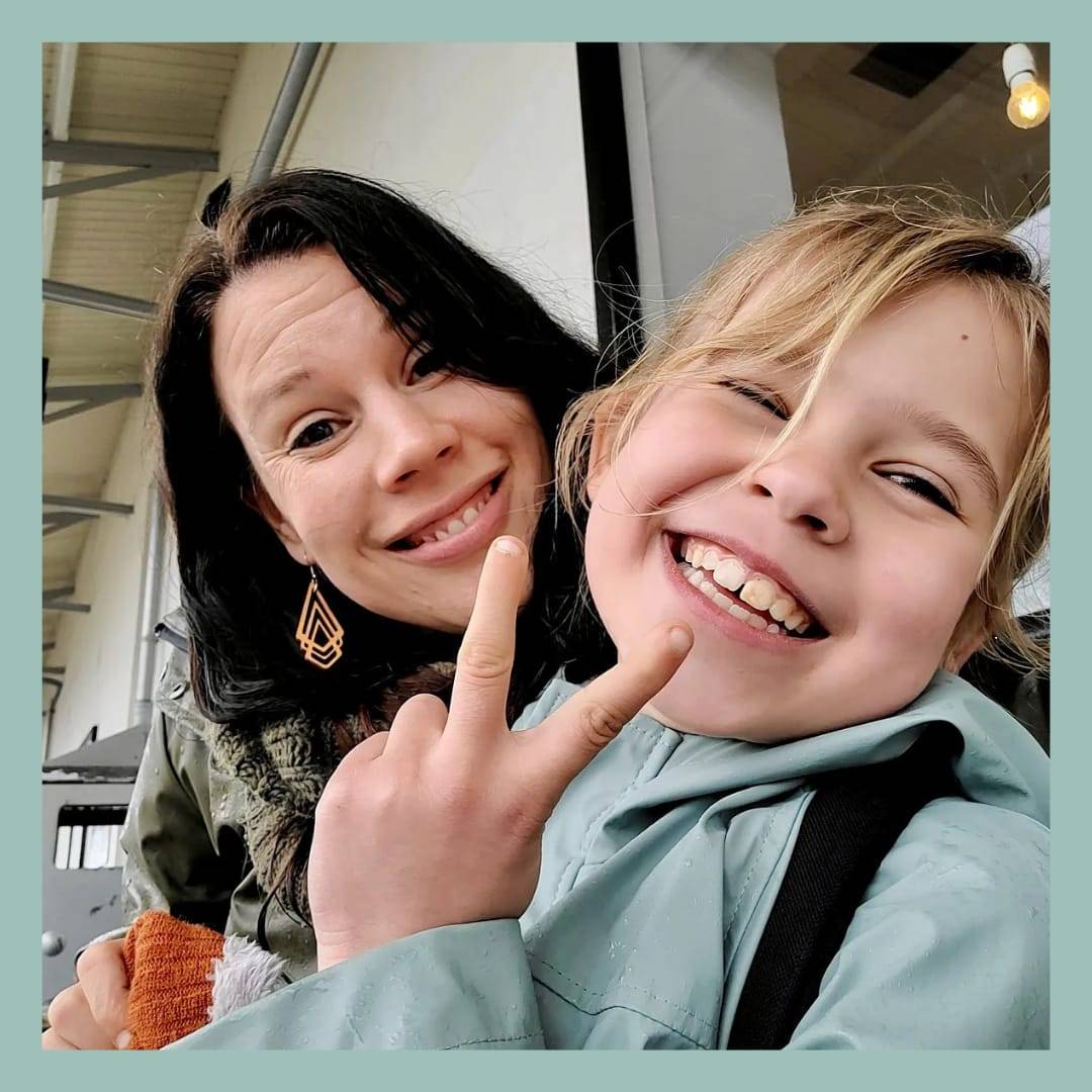 'Knuffels zijn het beste medicijn.'

De vader van Niva (8) heeft ALS. Lees haar verhaal op Jong en Mantelzorger:
jongenmantelzorger.substack.com/p/acht-jaar-ou…

Dinsdagavond 6 februari: Webinar 'Palliatieve zorg bij neurologische aandoeningen':
carend.nl/webinar/pallia…: