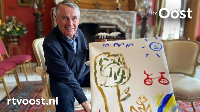 Miroir2Cyclisme's tweet photo. We wish Hennie Kuiper a very happy 75th birthday 🎂

On souhaite un très bon anniversaire à Hennie Kuiper (75) 🎂

📸 MC / Rtvoost
#HennieKuiper #TDF #TDF1979 #wielrennen #cyclisme #cycling #ciclismo @henniekuiperkw https://t.co/04UhfMO1WF