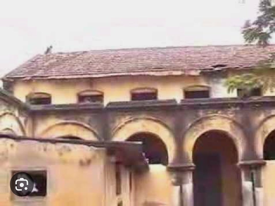 sanjaybujjanga's tweet photo. Maranna gowdar school in John Sallivian St , town hall , coimbatore is one of the oldest school in coimbatore built before 1918 . 
Town hall , ukkadam area is kottai medu , old fort ruled by vokkaliga thimmaya. 1/n https://t.co/tNp6jcsMCG