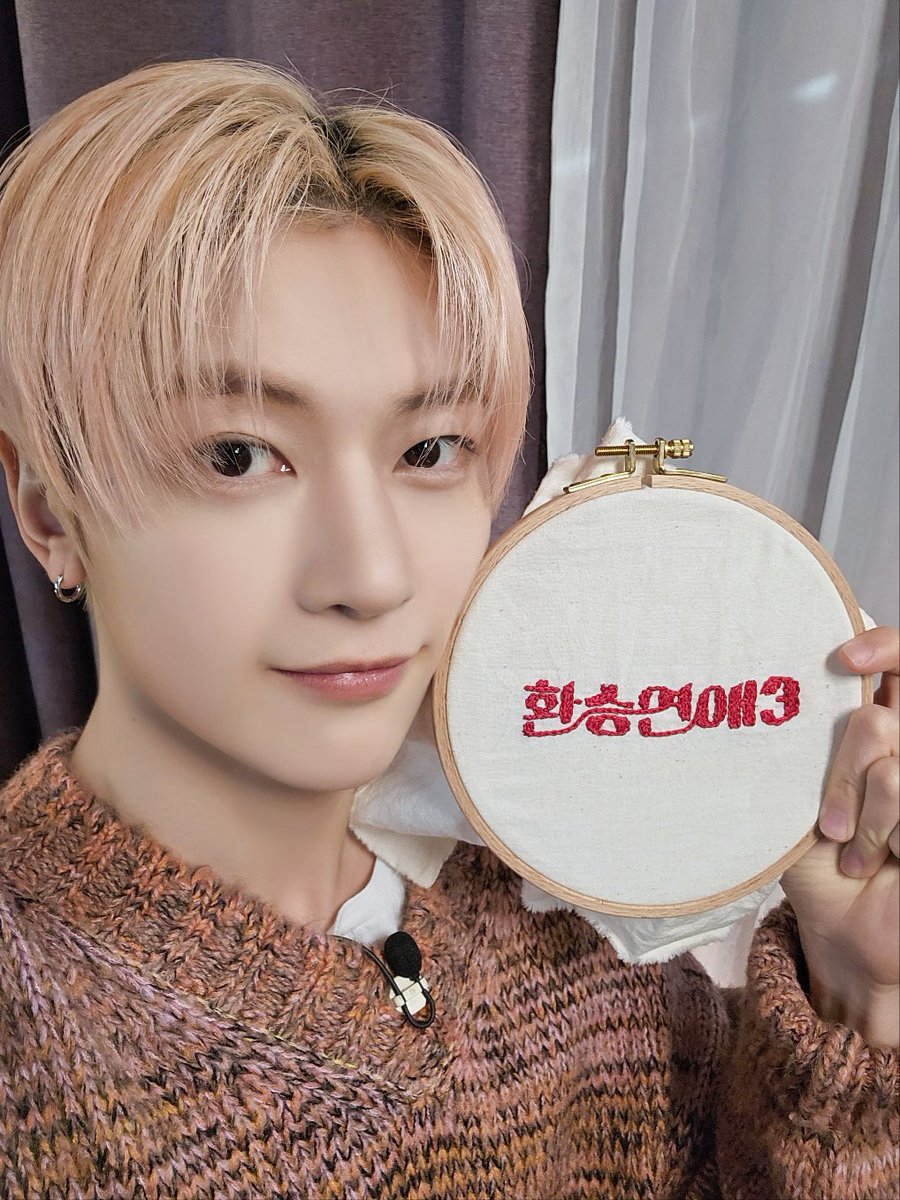 shanbinwhiskers's tweet photo. my seokmae for translit love <3!!
LOVING PANELIST TTHEW
#TransitLoveWithMatthew
#TransitLove3
#SEOKMATTHEW https://t.co/xUkBRlNZsp