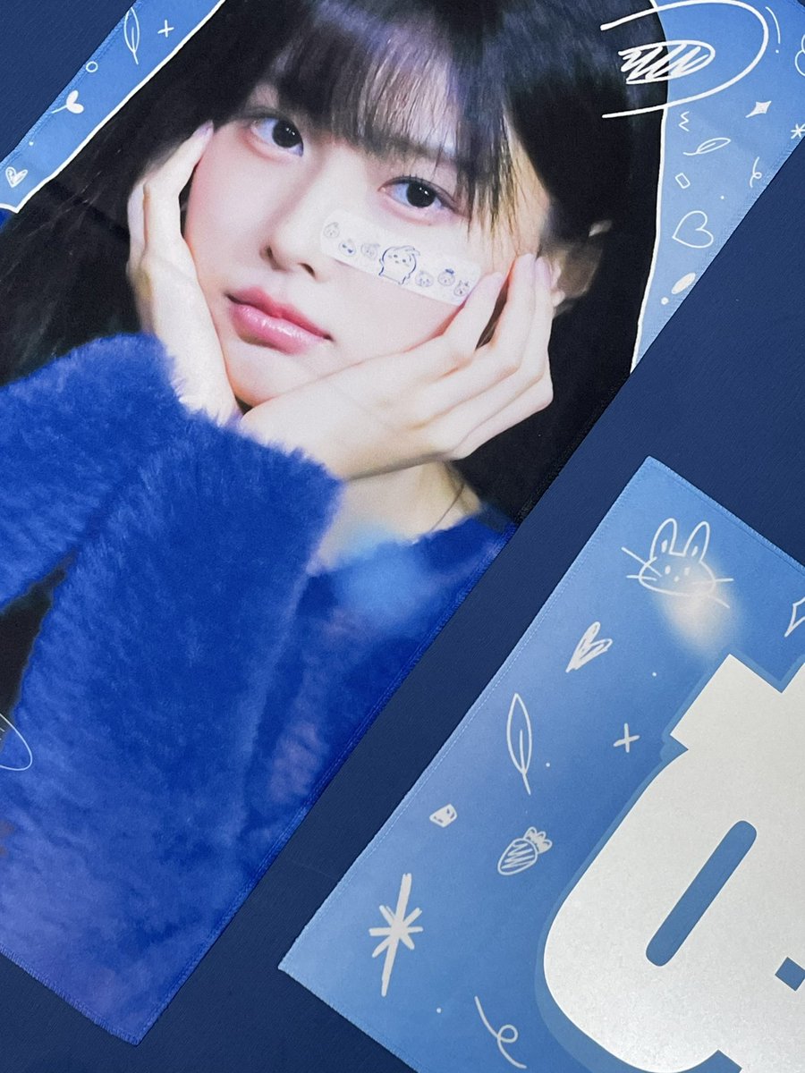 BH705's tweet image. 토끼혬건 실물샷 등장🐰😝

🐰내일 팬미팅에서 만나요&amp;gt;_&amp;lt;

🇯🇵🐰 日本及び台湾ファンミーティングで現場販売予定ですので、多くの関心をお願いします。

🇹🇼🐰 將在臺灣及日本粉絲見面會上現場銷售，請多多關注。