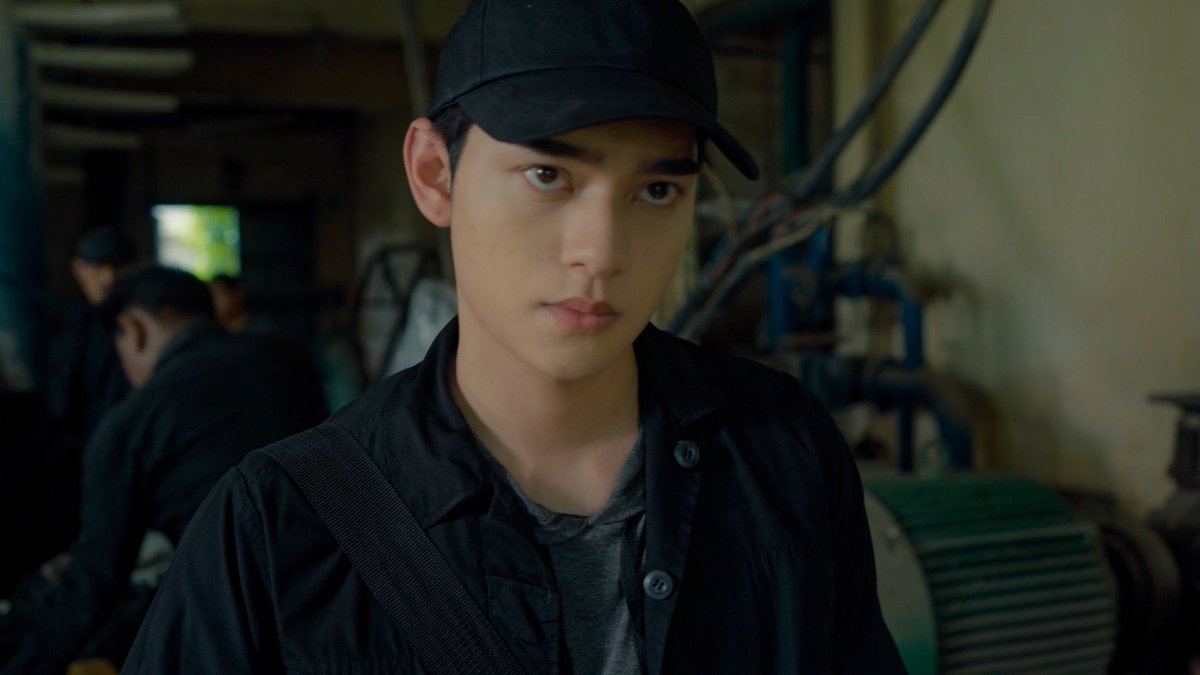 YTheSeriesTH_'s tweet photo. The Sign ลางสังหรณ์ EP.11
"ชโลทรตัวร้าย"
 
วันเสาร์ที่ 3 กุมภาพันธ์ 2567 เวลา 22:40 น. ทางช่อง 3HD กดหมายเลข 33   
รับชมออนไลน์ได้ทางแอป 3Plus และ ชมแบบ Uncut ได้ทาง YouTube : IDOLFACTORY OFFICIAL   

#idolfactoryTH #TheSignลางสังหรณ์ https://t.co/q9qENj8to4