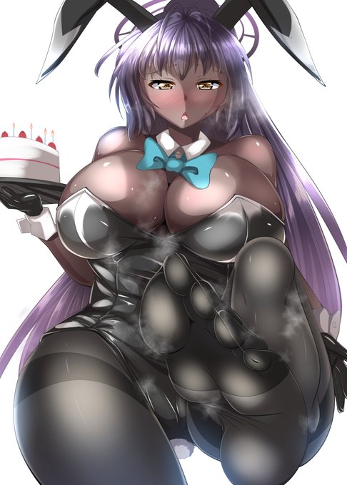 足裏を嗅がれてしまうバニーカリンちゃん(ˇωˇ)お誕生日おめでとう…!#ブルアカ #角楯カリン生誕祭2024 