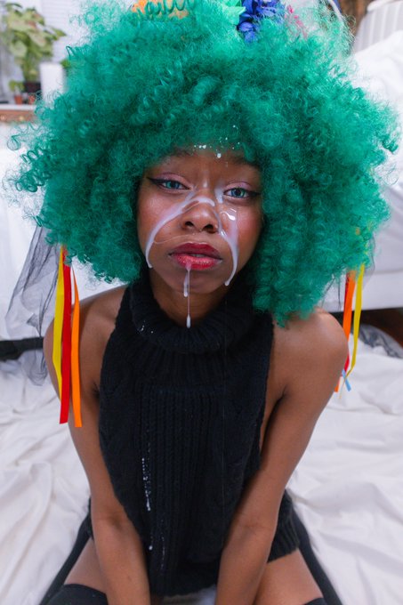 1 pic. Afro Tatsumaki pics posted and up on both sites :3 https://t.co/wzUeP3C545