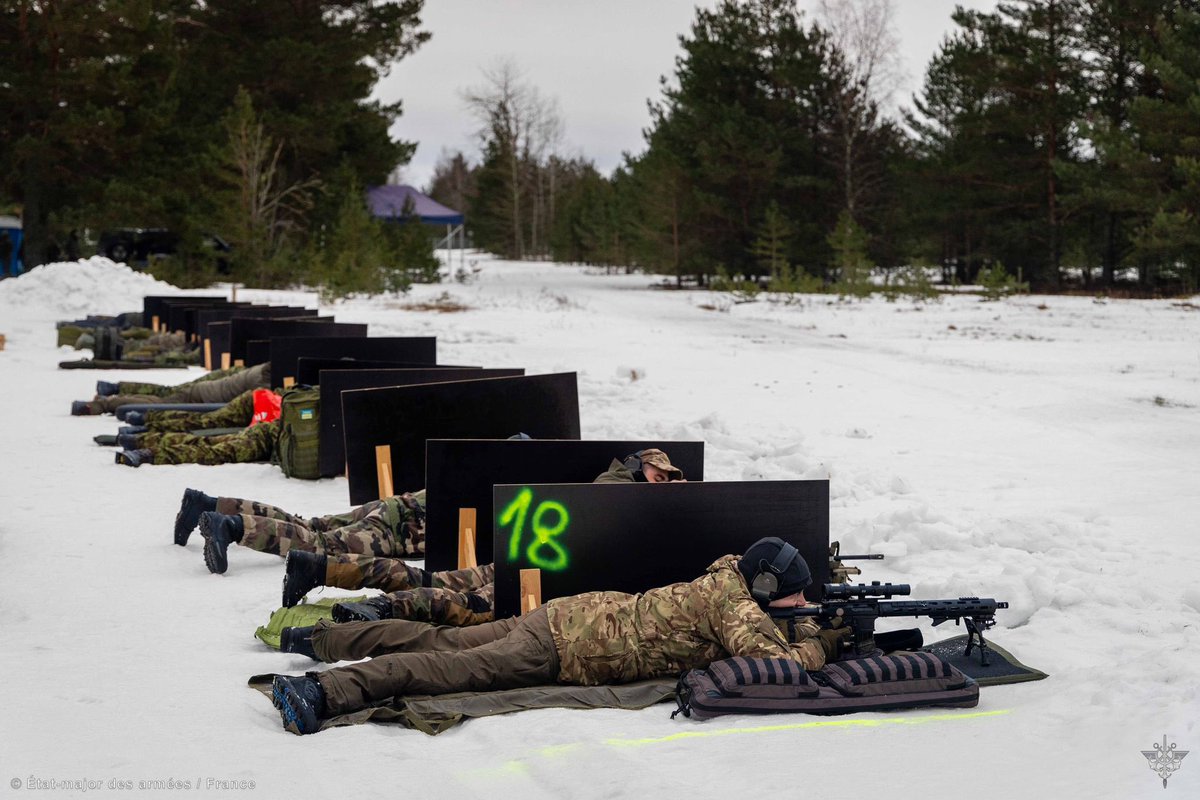 French Forces in Estonia tweet media