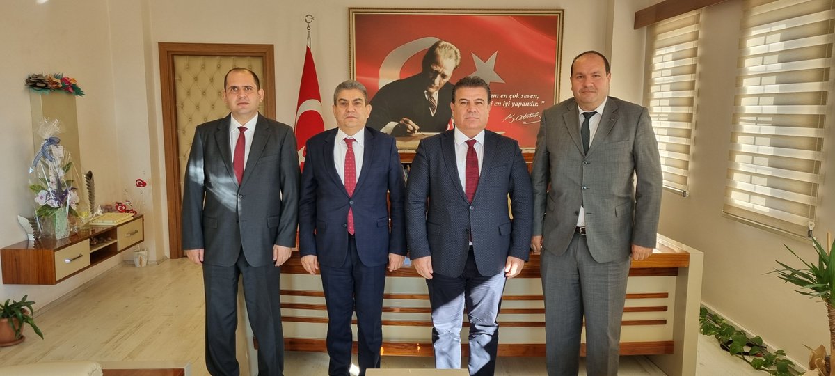 Isparta İl Koordinatörümüz Süleyman GÜLCÜ ile beraber Döşemealtı Kaymakamı Nuri ÖZDER'i makamında ziyaret ederek IPARD programı ve yeni kurulan irtibat ofisimizi anlattık. Kıymetli misafirperverlikleri için Sayın Kaymakamımıza teşekkür ederiz.

#antalya #ıpard #hibe