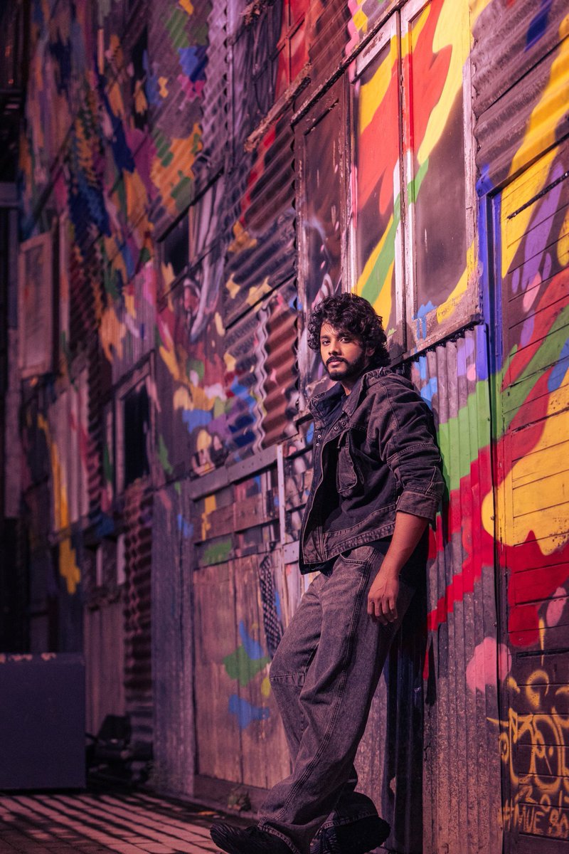 telugu_insider's tweet photo. Superhero @tejasajja123 conquering the fashion world this time with his slaying looks and  stunning poses showcasing his mastery in versatility

#TejaSajja #Hanuman #Hanumania #HanuManRAMpage #HanumanMovie #HanumanSuccess #Hanuman250Crores #TeluguInsider https://t.co/KbW9zdeCxf